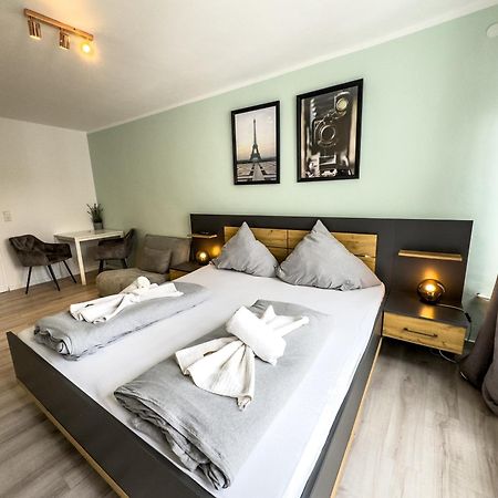 Apartment Fuer 3 Gaeste Mit Kostenlosen Parkplaetzen Und Lift Hannover Exterior foto