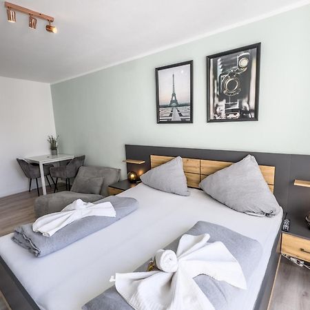 Apartment Fuer 3 Gaeste Mit Kostenlosen Parkplaetzen Und Lift Hannover Exterior foto